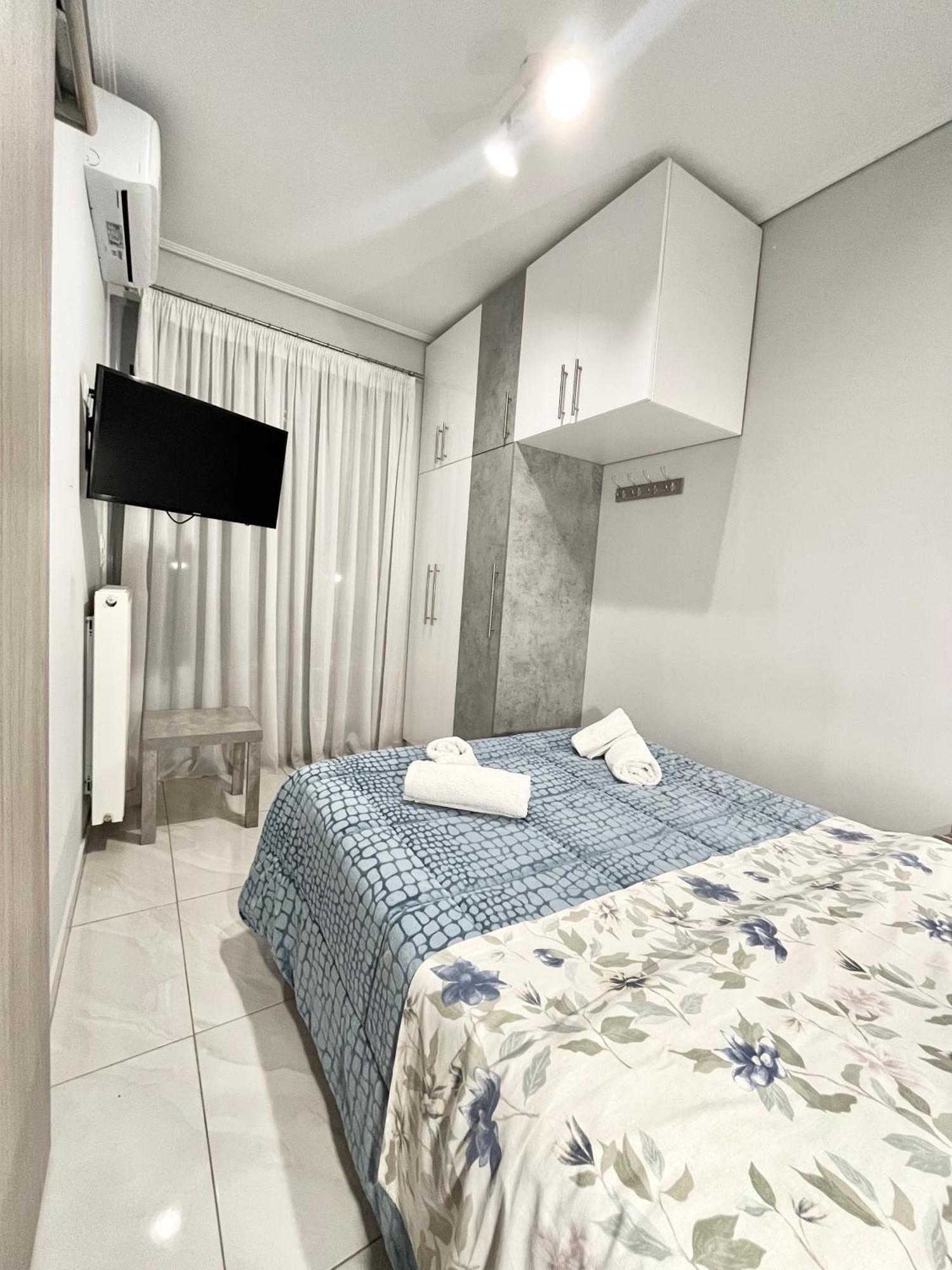 Blueline Apartment 3 Лутраки Екстериор снимка
